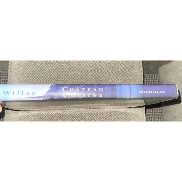 Chateau Cuisine by WILLAN Hardback Book - Picture 2 of 3